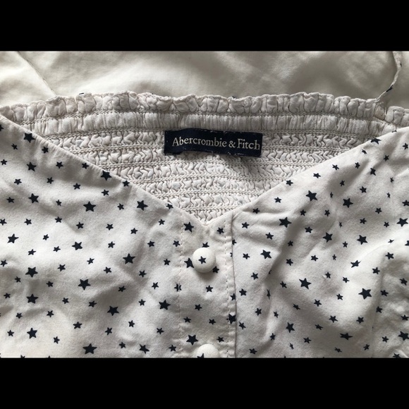 White Crop Top with Black Stars and Button Detail - Picture 3 of 3